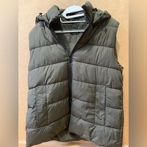 Zara olive green puffer vest